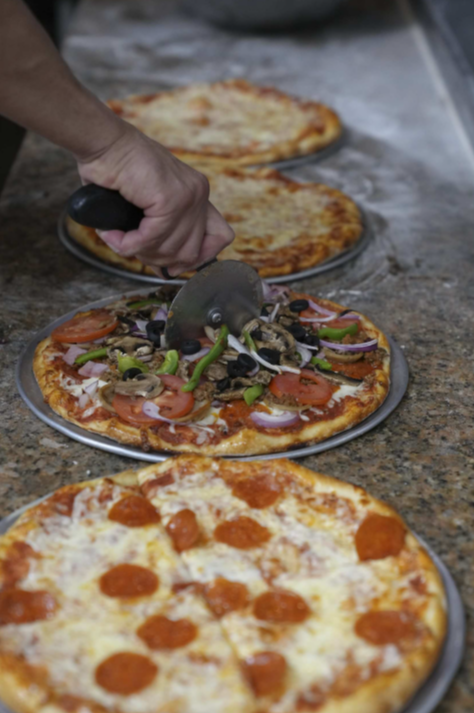 Wood-Fired Pizza in Miramar: What Makes It Taste So Much Better?